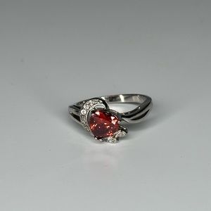 Silver-colored Fashion Ring with Red-Orange Heart Stone Size 7